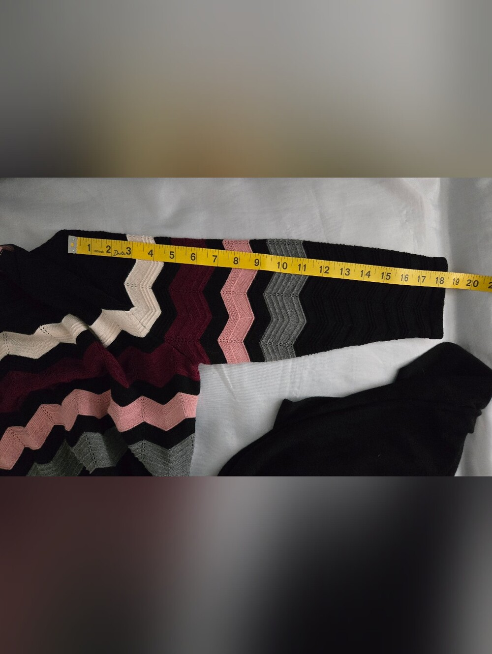 Sandra Darren Sweater Dress Black With Chevron Print Midi 3/4 Length Sleeves Euc - Picture 6 of 8